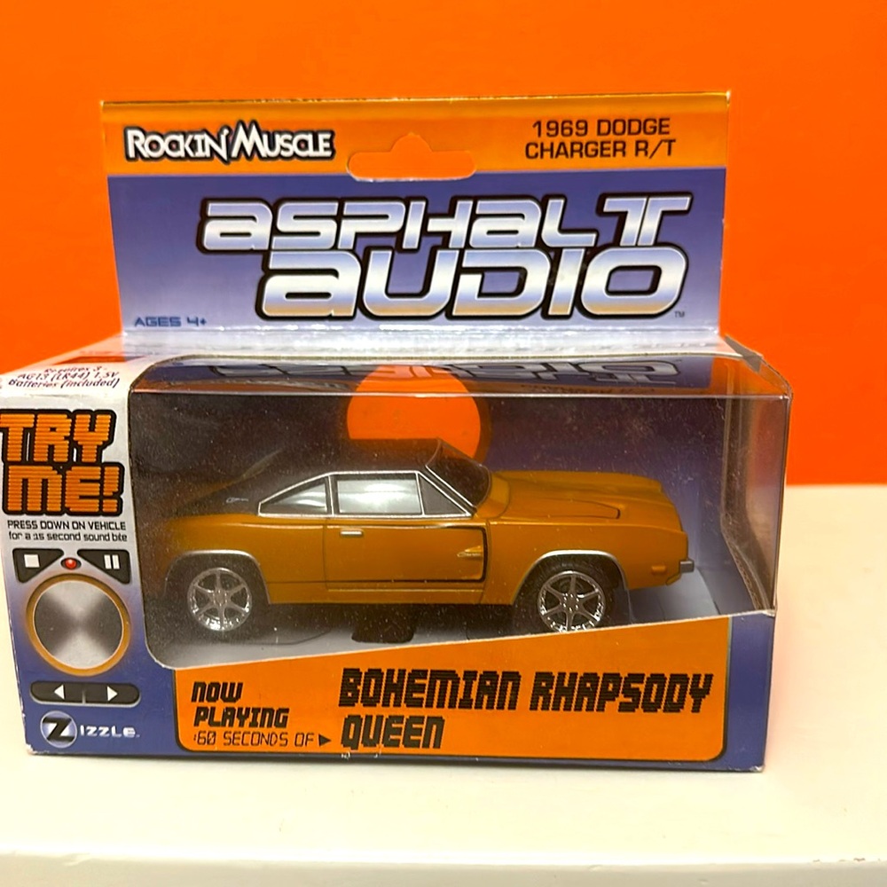 Asphalt Audio 1979 Dodge Charger R/T 1:43 scale